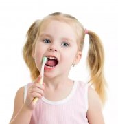 寶寶多大就會患“齲齒”？